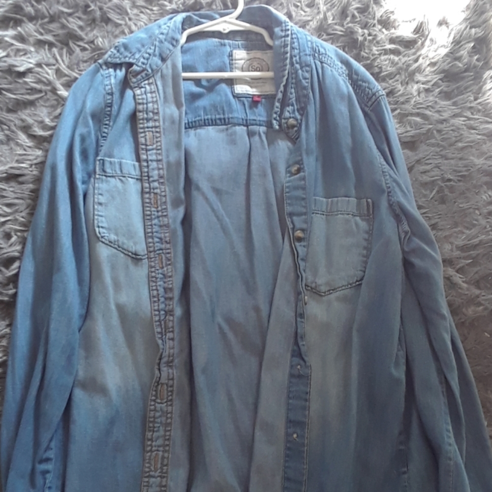 Plain denim button down long sleeve shirt